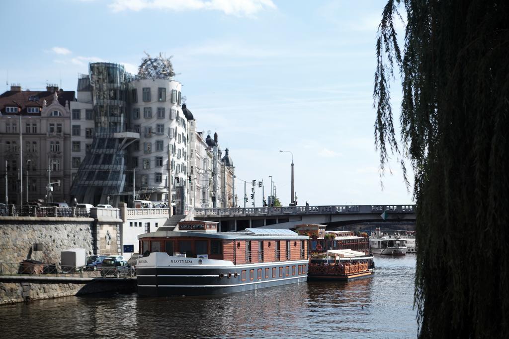 Boat Hotel Matylda Prag Oda fotoğraf