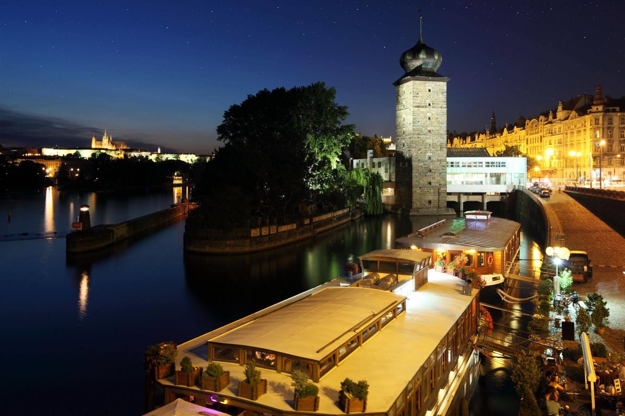 Boat Hotel Matylda Prag Dış mekan fotoğraf