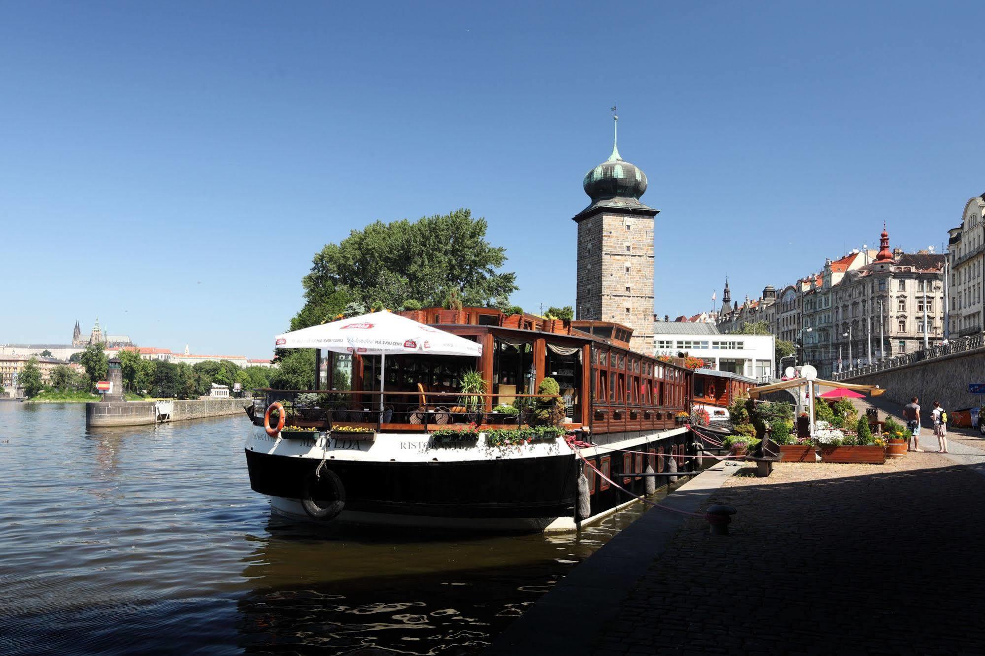 Boat Hotel Matylda Prag Dış mekan fotoğraf